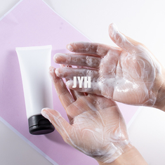 Strenger Vegetarier, der trockene Haut ISO22716 Rose Foaming Facial Cleanser Fors hydratisiert