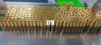 Hyaluronsäure-Gesichts-Serum des Gold24k, das alterndes Antiserum mit Peptiden befeuchtet