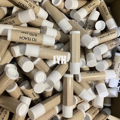 Fertigen beruhigender Lippenbalsam Shea Butter To Moisturize Dry-Lippenspf 15 Logo besonders an